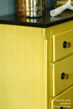 1-3/8" Octagon Cut Glass Knob Root Beer With Oil Rubbed Bronze 15 1-3/8" Octagon Cut Glass Knob Root Beer With Oil Rubbed Bronze -D'Lawless Hardware Shop yellow dresser amber knobs 1 40043.1657657165